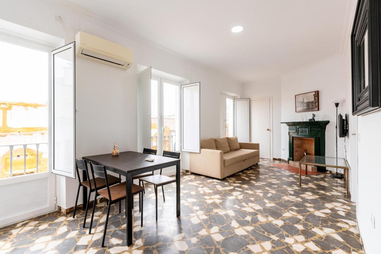 Aoa Conde De Ibarra Apartment Sevilla Buitenkant foto