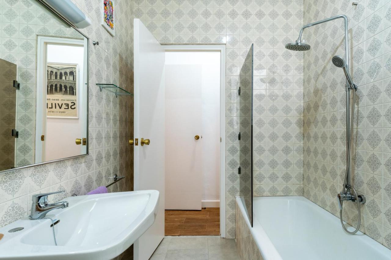 Aoa Conde De Ibarra Apartment Sevilla Buitenkant foto