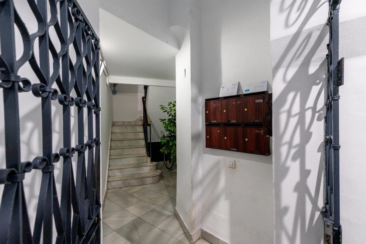 Aoa Conde De Ibarra Apartment Sevilla Buitenkant foto